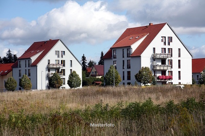 Mehrfamilienhaus in 47137 Duisburg